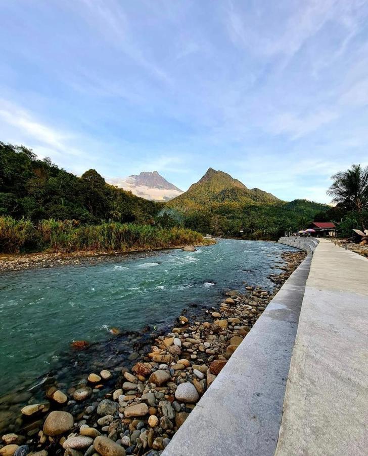 Rainbow Lodge Tambatuon Kota Belud Eksteriør billede